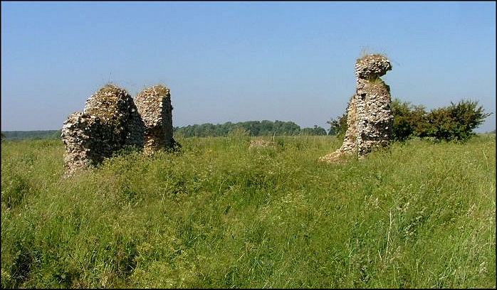 Beachamwell All Saints: slowly crumbling